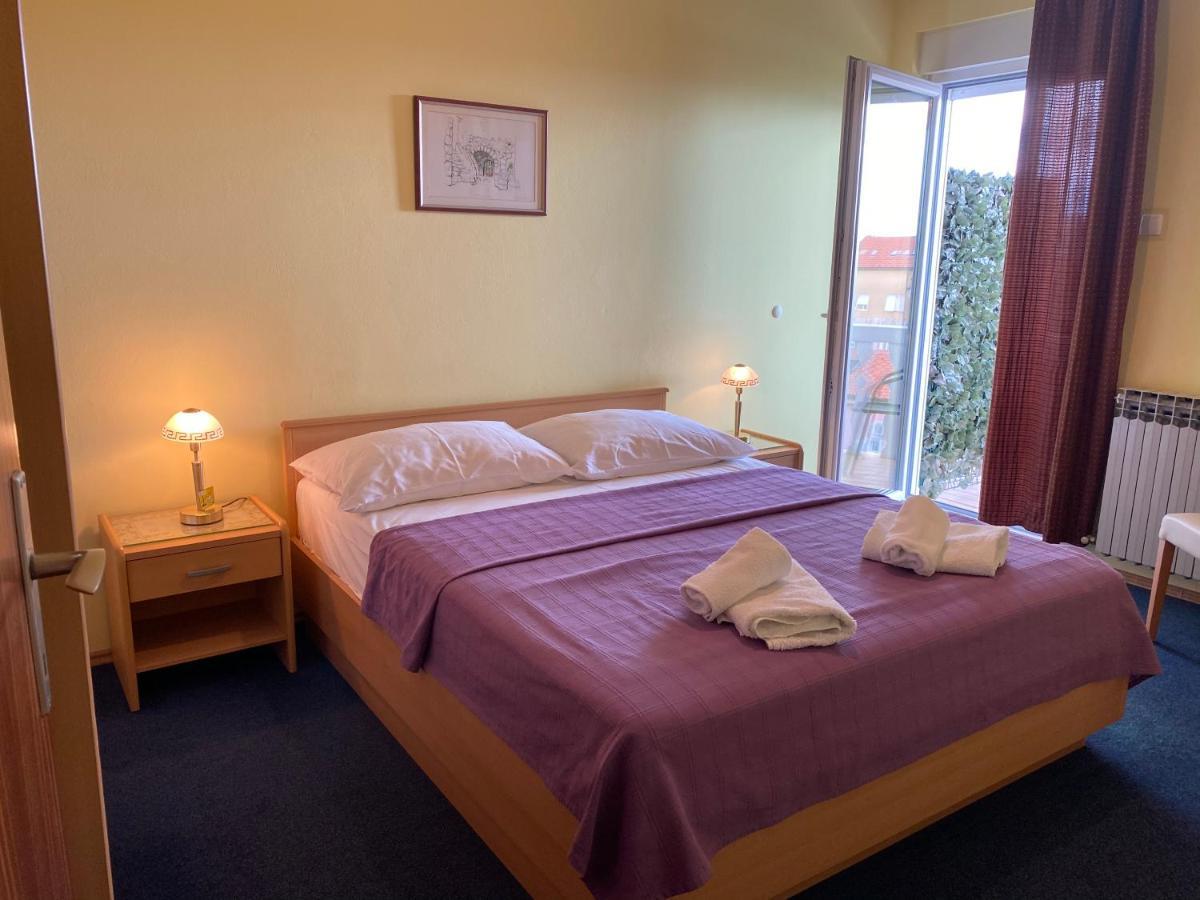 Family Apartments Vesna- 100 M Beach -Center Crikvenica Eksteriør bilde