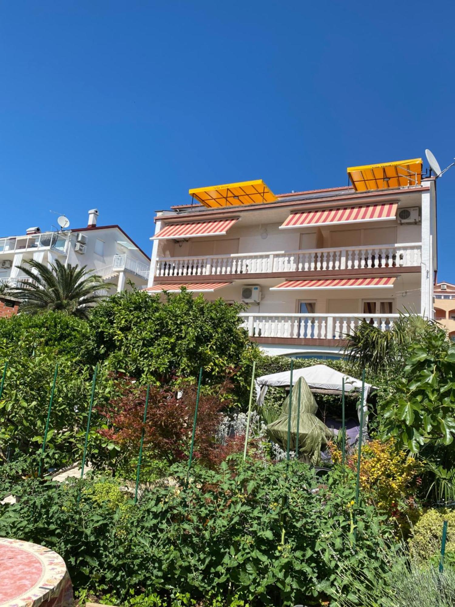 Family Apartments Vesna- 100 M Beach -Center Crikvenica Eksteriør bilde