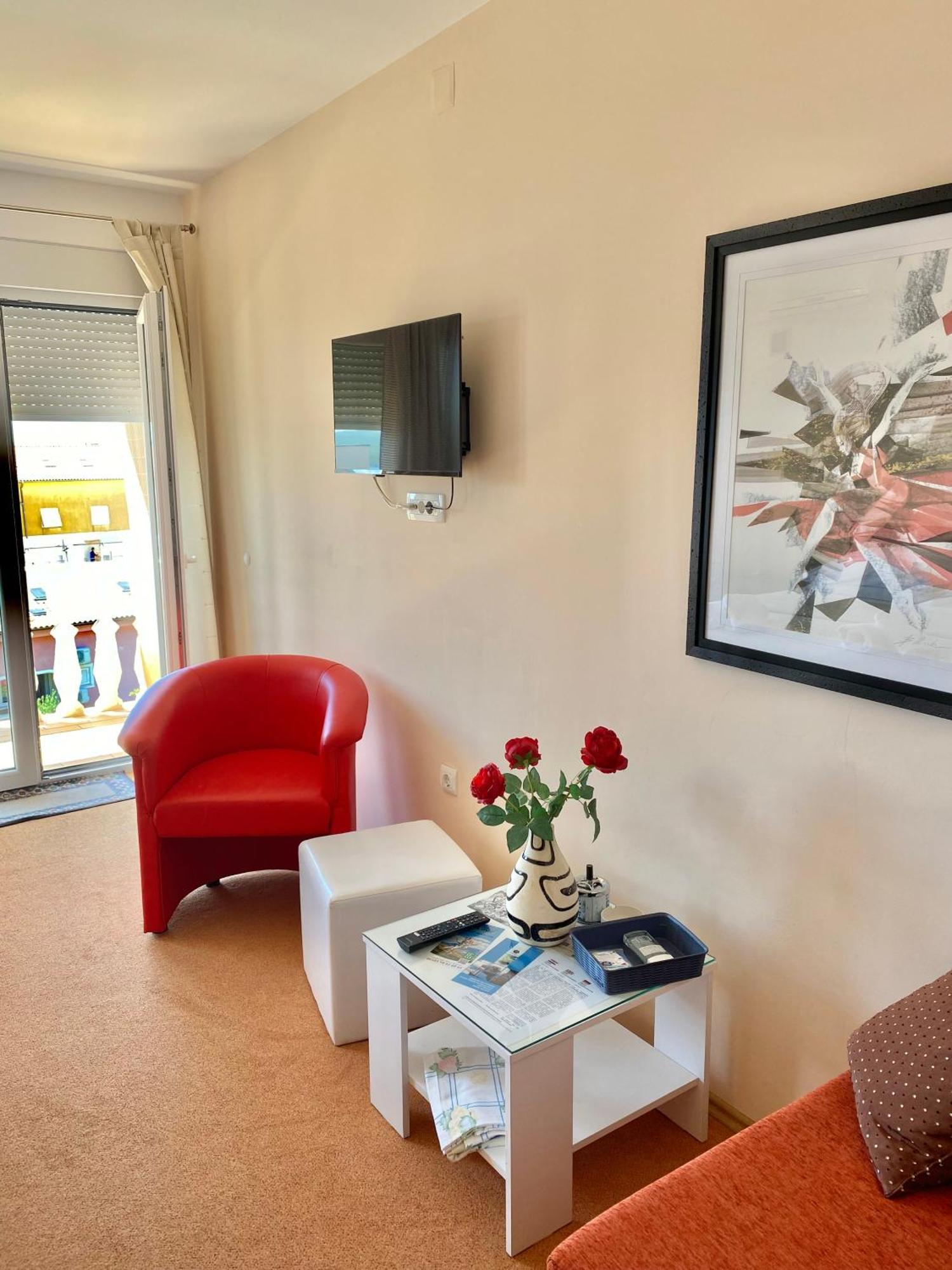 Family Apartments Vesna- 100 M Beach -Center Crikvenica Eksteriør bilde
