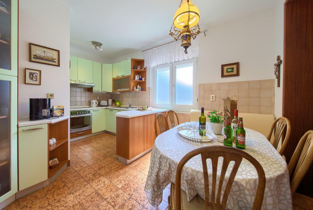 Family Apartments Vesna- 100 M Beach -Center Crikvenica Eksteriør bilde
