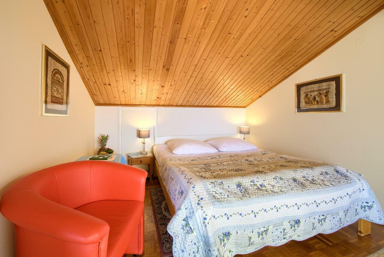 Family Apartments Vesna- 100 M Beach -Center Crikvenica Eksteriør bilde